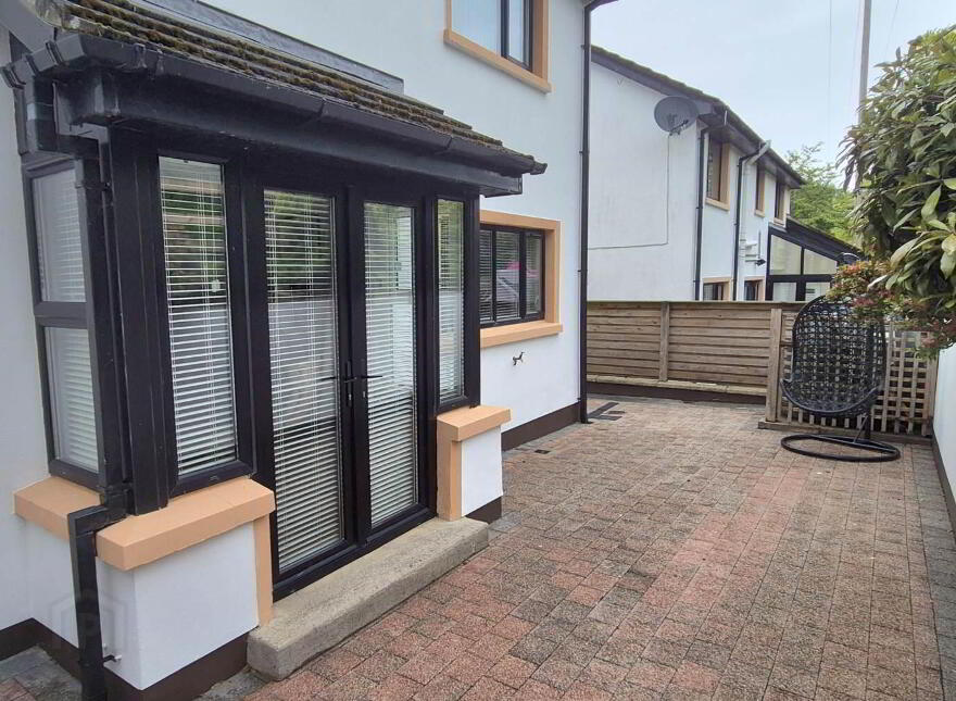 2 Dunhugh Manor, Londonderry, BT47 2TG