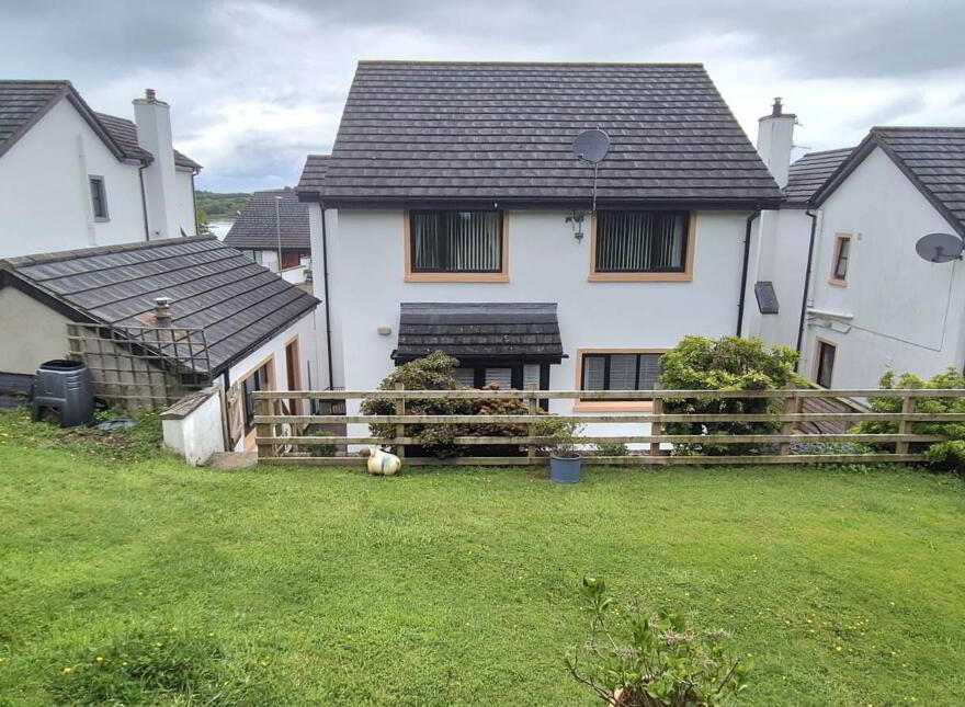 2 Dunhugh Manor, Londonderry, BT47 2TG