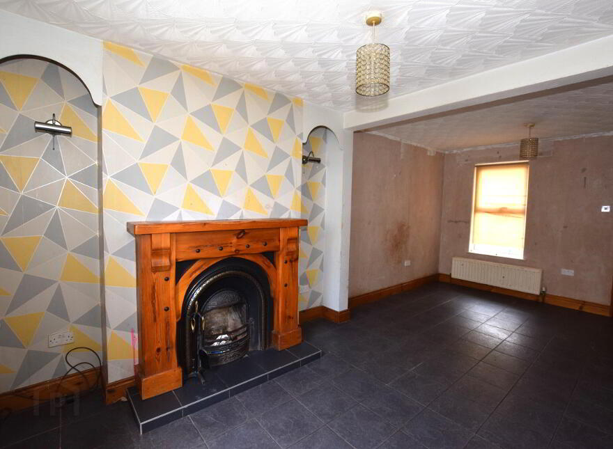 5 Windsor Avenue, Coleraine, BT52 2DP