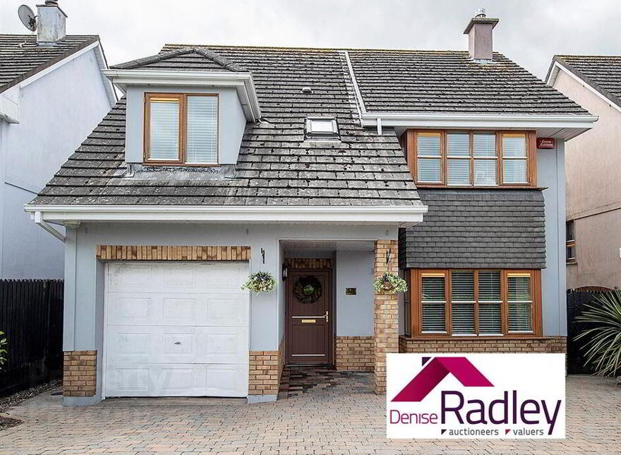 11 Páirc Na Mbláth, Ballinroad, Dungarvan photo