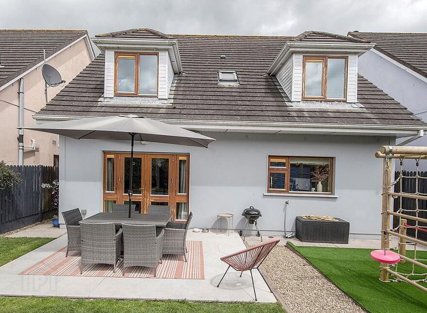 11 Páirc Na Mbláth, Ballinroad, Dungarvan