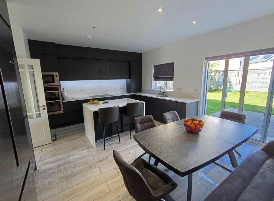 9 The Meadows, Ros Mór, Crossagalla, Limerick photo