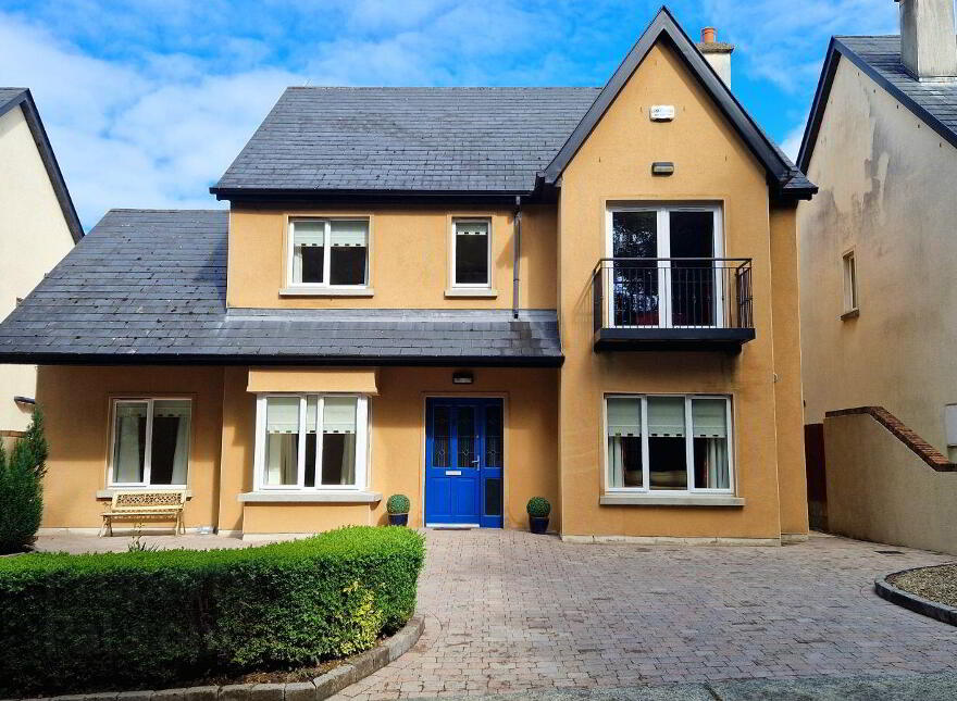 8 Loreto Wood, Cavan Town photo
