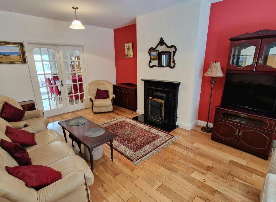 8 Loreto Wood, Cavan Town
