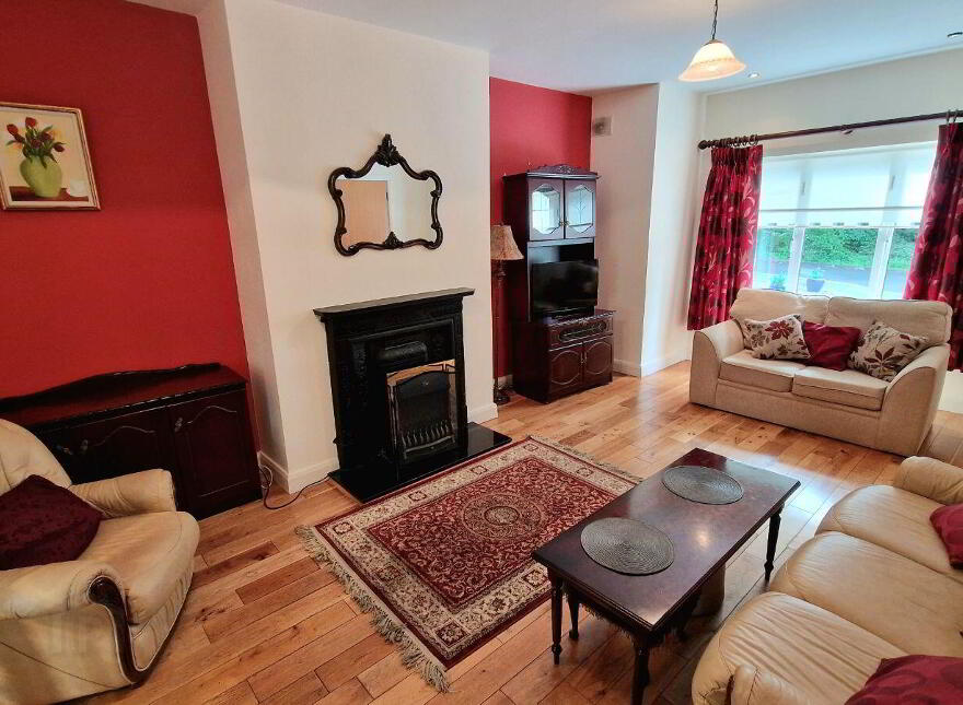 8 Loreto Wood, Cavan Town