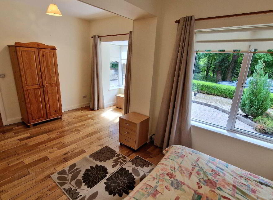 8 Loreto Wood, Cavan Town