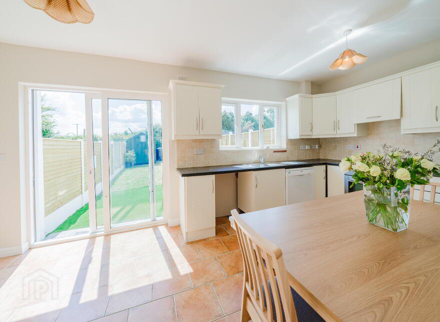 7 Carrowmore Dr, Carrowmore, Knock, F12R838