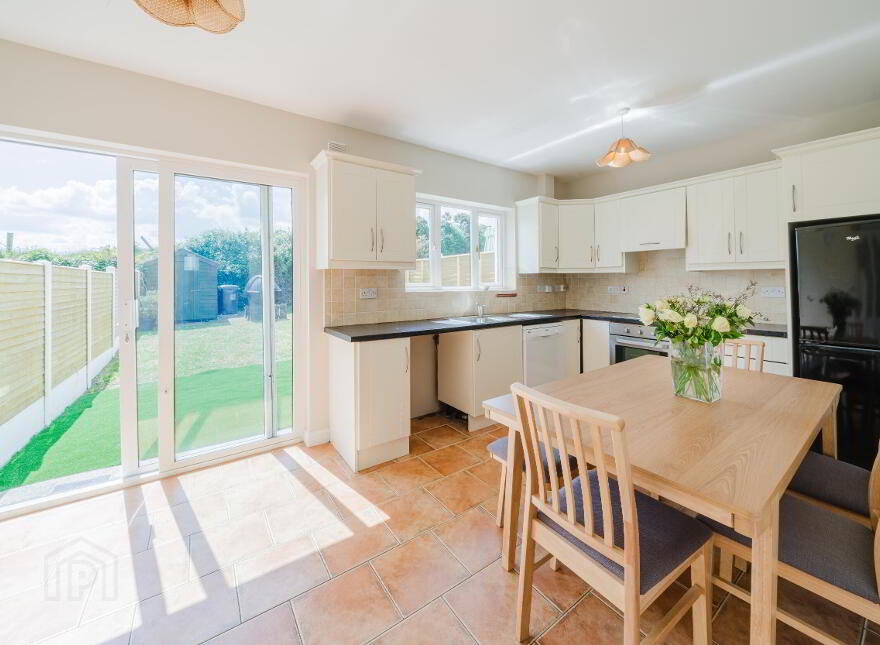 7 Carrowmore Dr, Carrowmore, Knock, F12R838