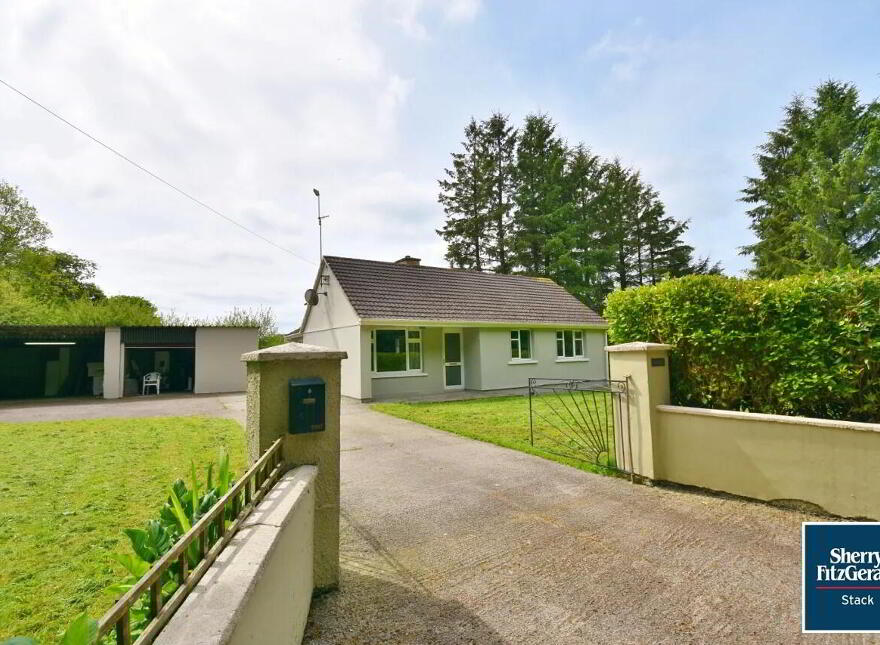 Glenview, Glennakeel, West, Rockchapel, P51D4E3 photo