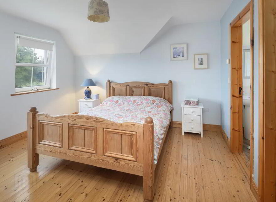 12 Chapel Field, Knockraha, T56VH22
