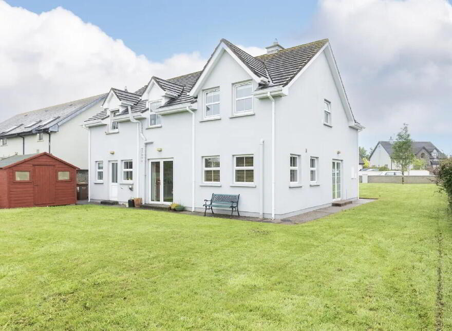 12 Chapel Field, Knockraha, T56VH22