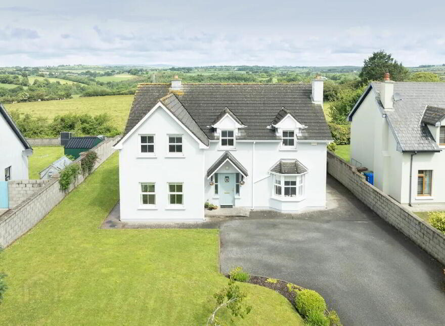12 Chapel Field, Knockraha, T56VH22