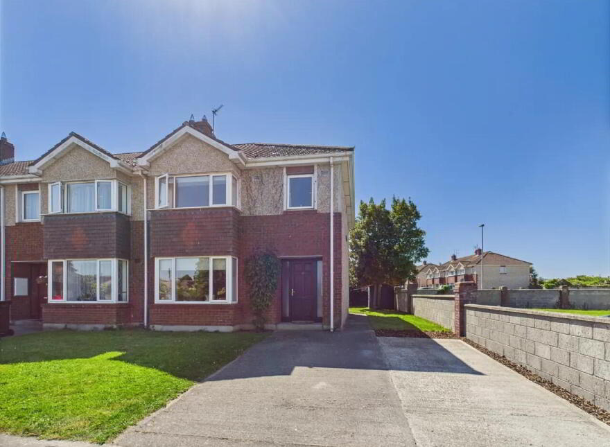16 Ormond Keep, Nenagh, E45CP84 photo
