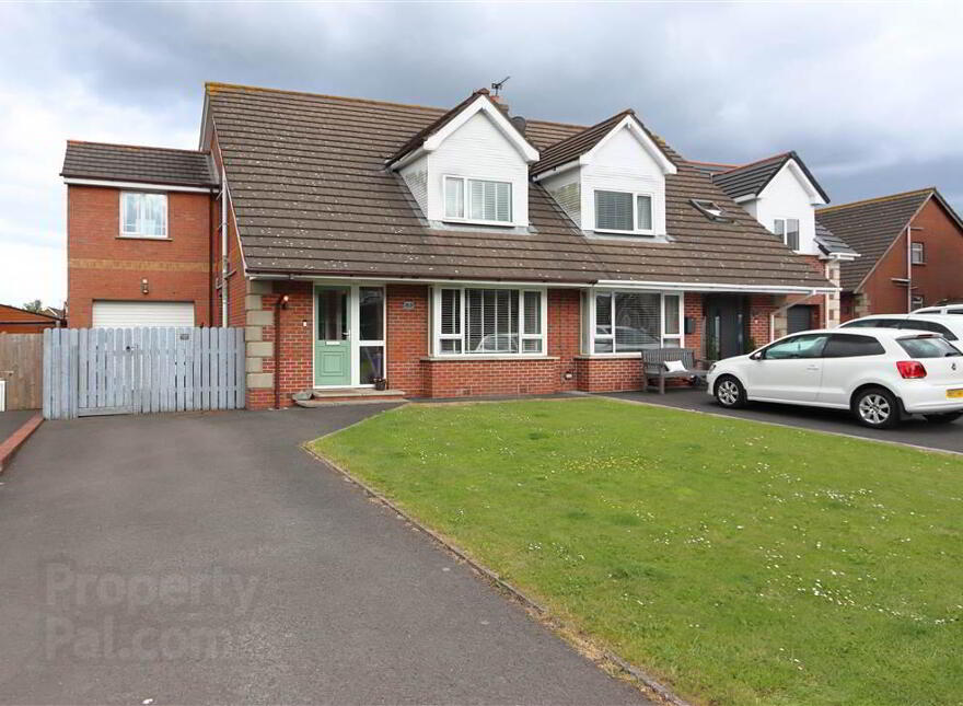 5 Millbank Crescent, Abbey Road, Millisle, BT22 2FB photo