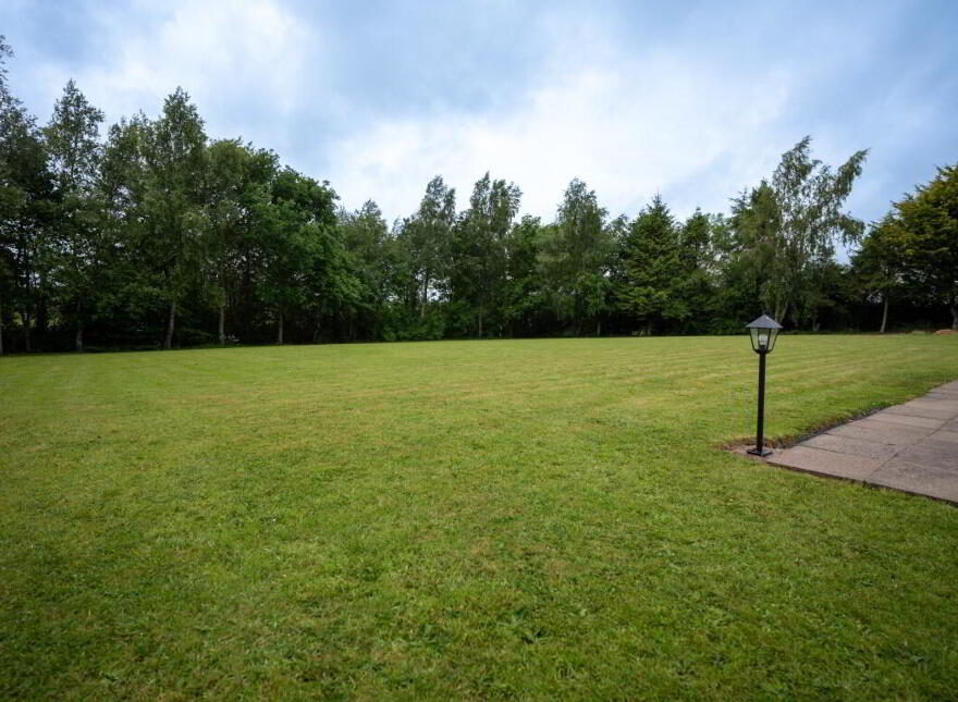 65 Drumcree Road, Portadown, BT62 1PE
