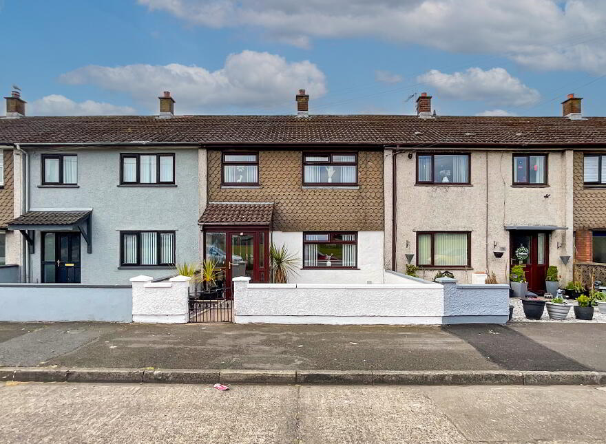 14 Shanlea Drive, Larne, BT40 2JG photo