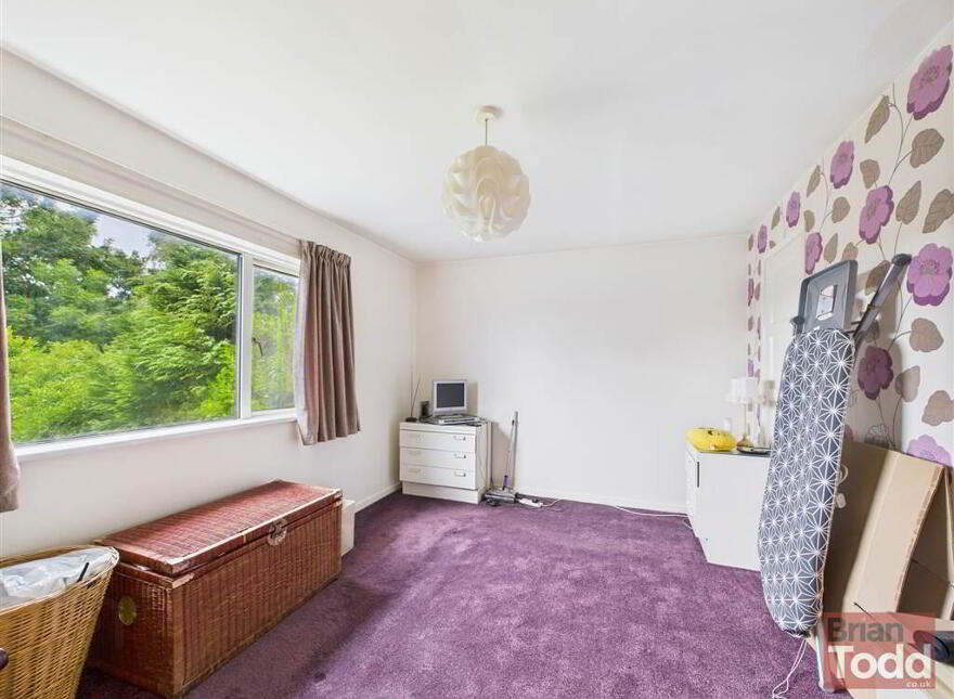 Killyglen Road, Larne, BT40 2HR