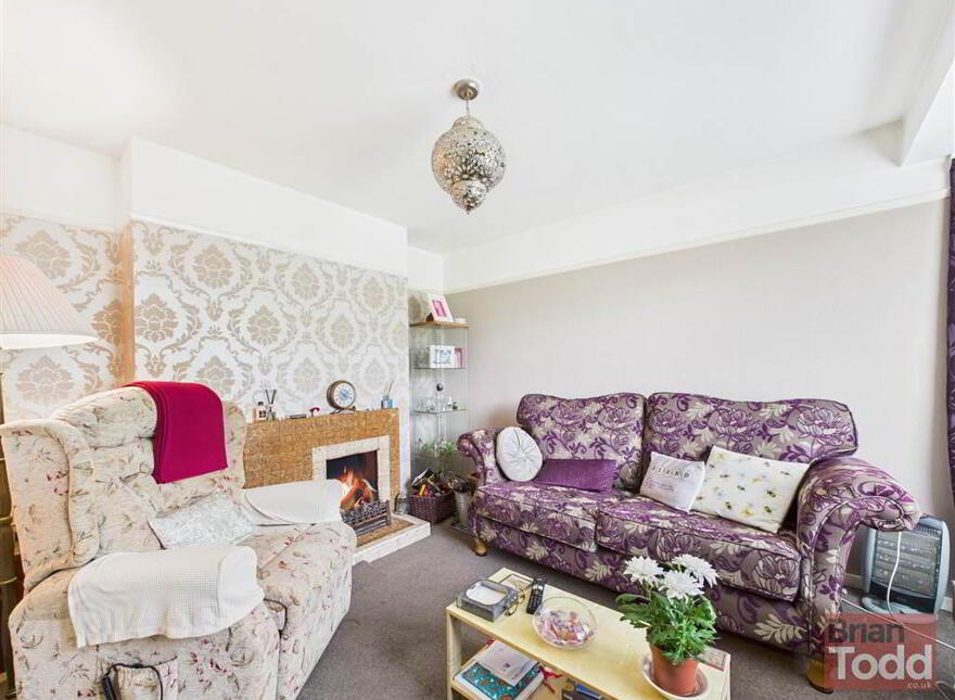 Killyglen Road, Larne, BT40 2HR