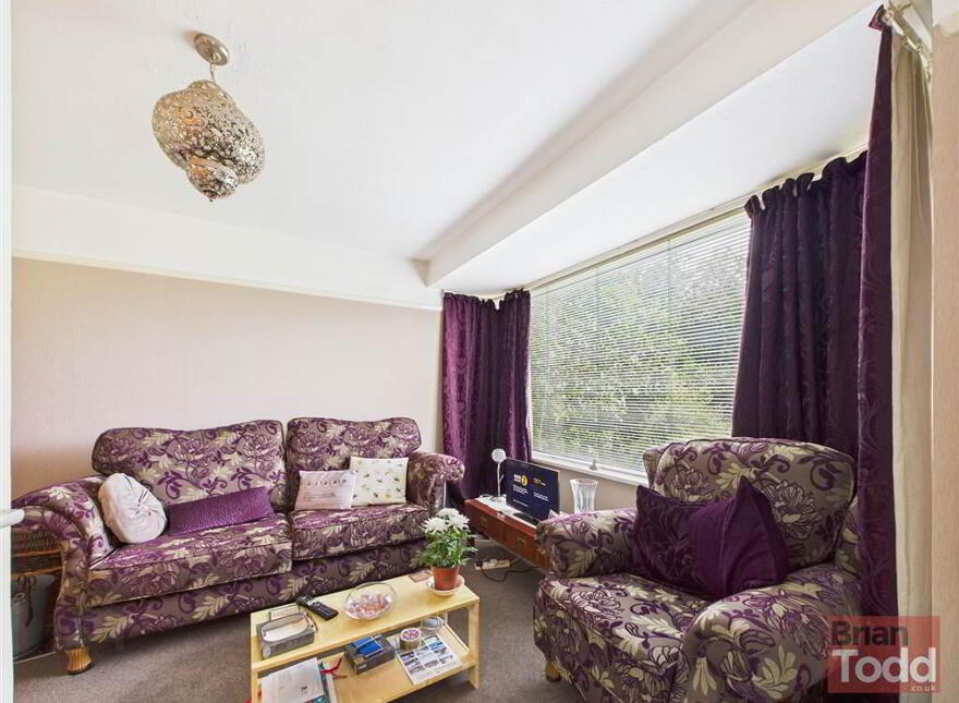 Killyglen Road, Larne, BT40 2HR