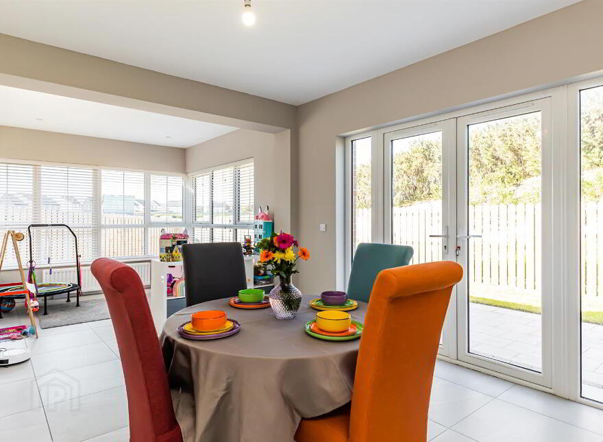 14 Rowanvale Crescent, Conlig, Newtownards, BT23 7HP
