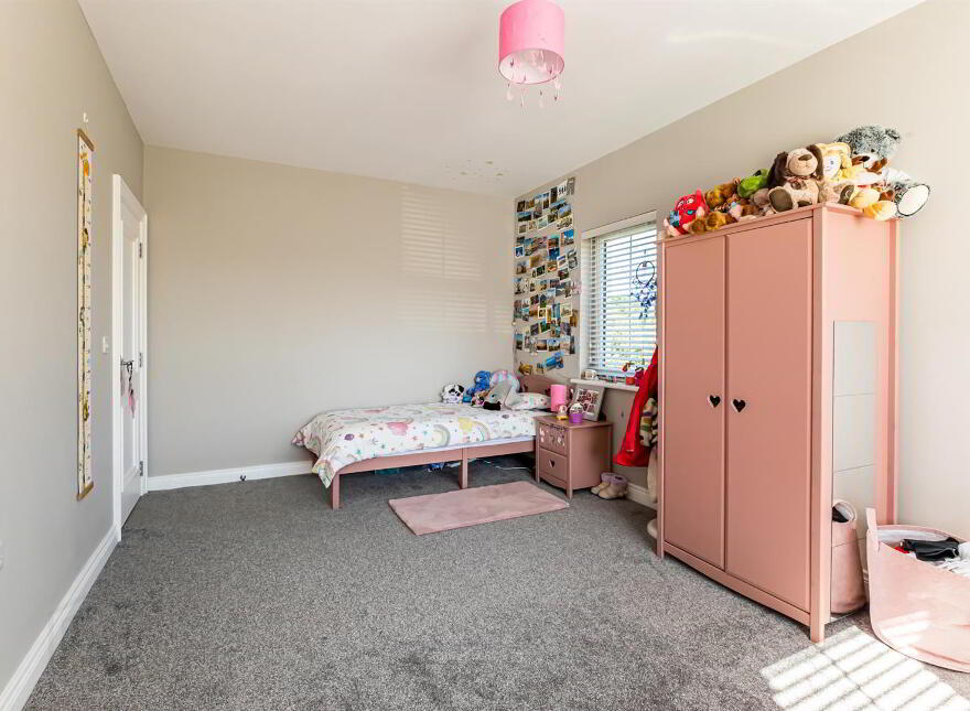 14 Rowanvale Crescent, Conlig, Newtownards, BT23 7HP