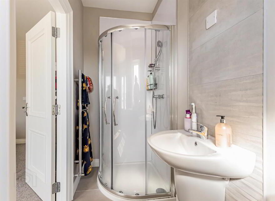 14 Rowanvale Crescent, Conlig, Newtownards, BT23 7HP