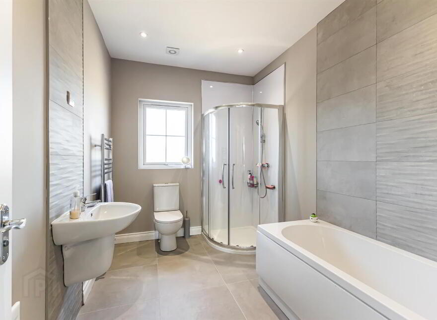 14 Rowanvale Crescent, Conlig, Newtownards, BT23 7HP