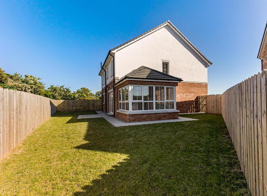 14 Rowanvale Crescent, Conlig, Newtownards, BT23 7HP