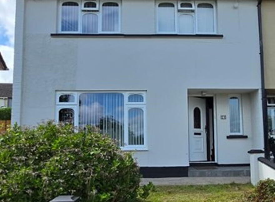 28 Muldoon Park, Dromore, Omagh, BT78 3AY photo