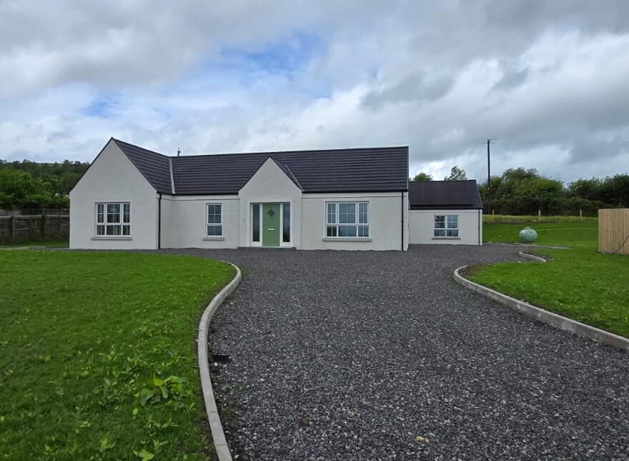 15b Holme Road, Dromore, Omagh, BT78 3BX