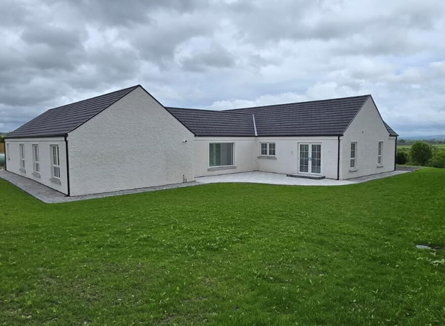 15b Holme Road, Dromore, Omagh, BT78 3BX