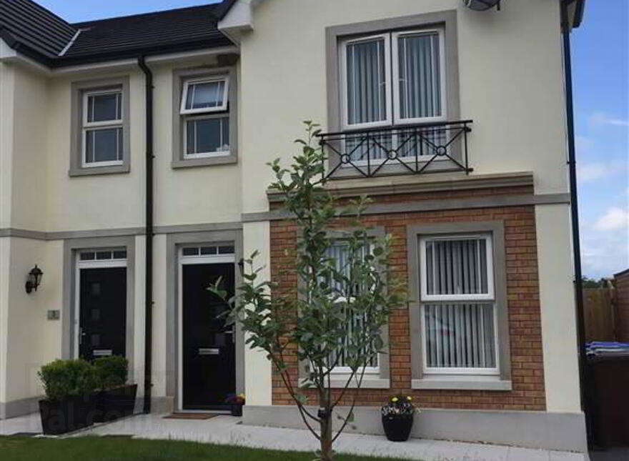 1 Rocklyn Drive, Donaghadee, BT21 0FP photo