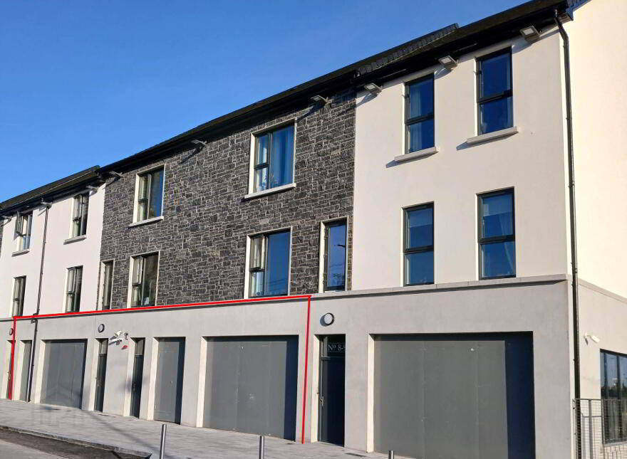 11-12 St. Mary`s Square, Athlone, N37X8F8