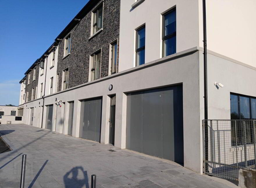 10-11 St. Mary`s Square, Athlone, N37X8F8