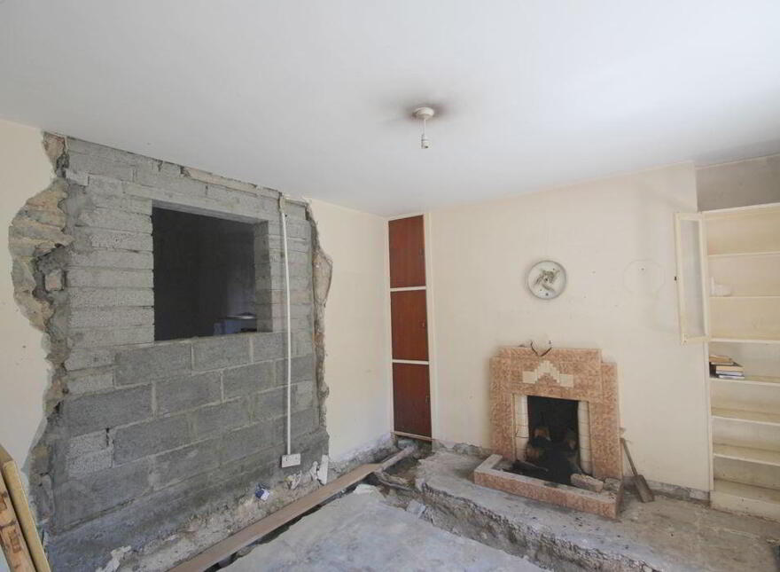 18 Church Street, Tullamore, R35NH10