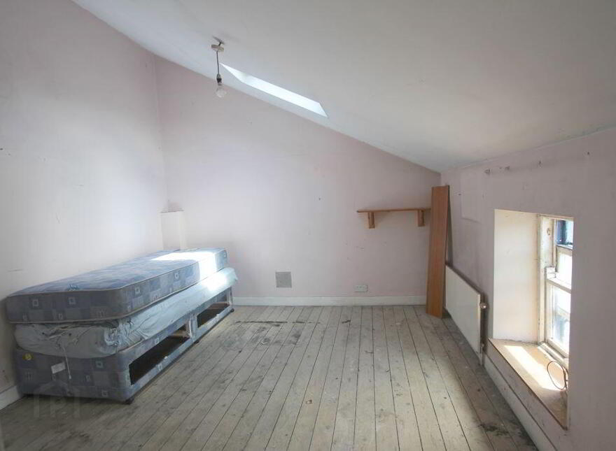 18 Church Street, Tullamore, R35NH10