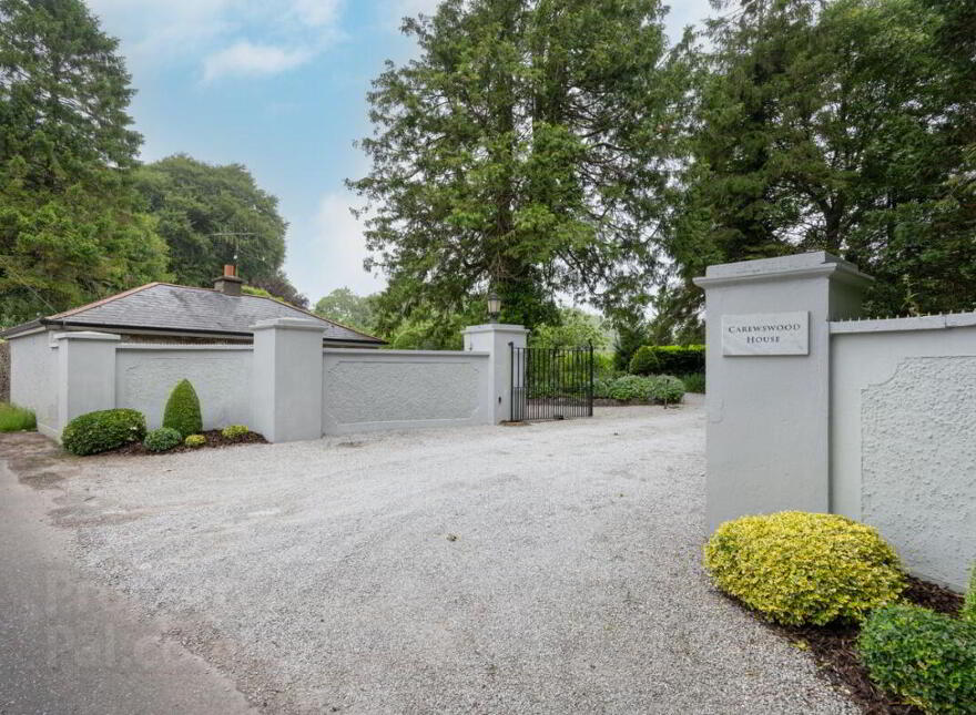Carewswood House, Carewswood, Castlemartyr photo