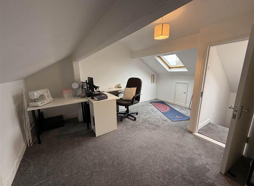 74 Hatton Drive, Belfast, BT6 9BD