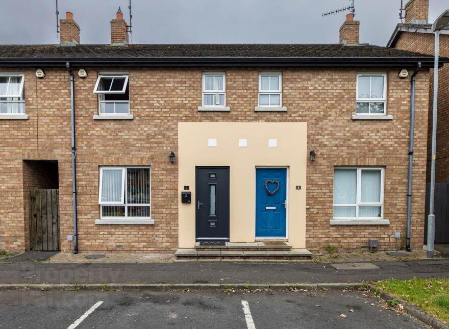 7 Castle Lane Mews, Lurgan, Craigavon, BT67 9GE photo