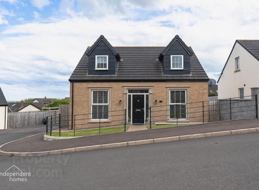6 Beech Hill View, Larne, BT40 2FT photo