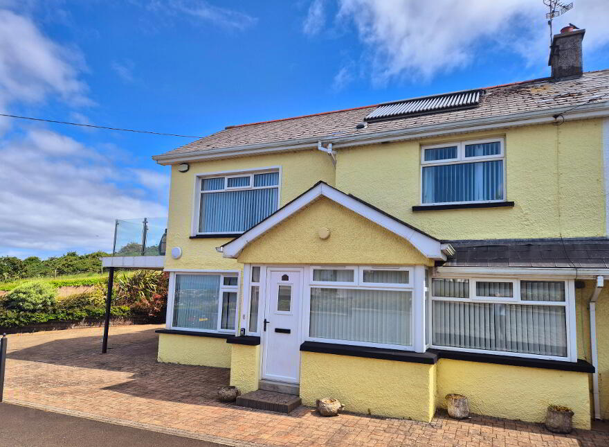 52 Craighahulliar Road, Portrush, BT56 8NN photo