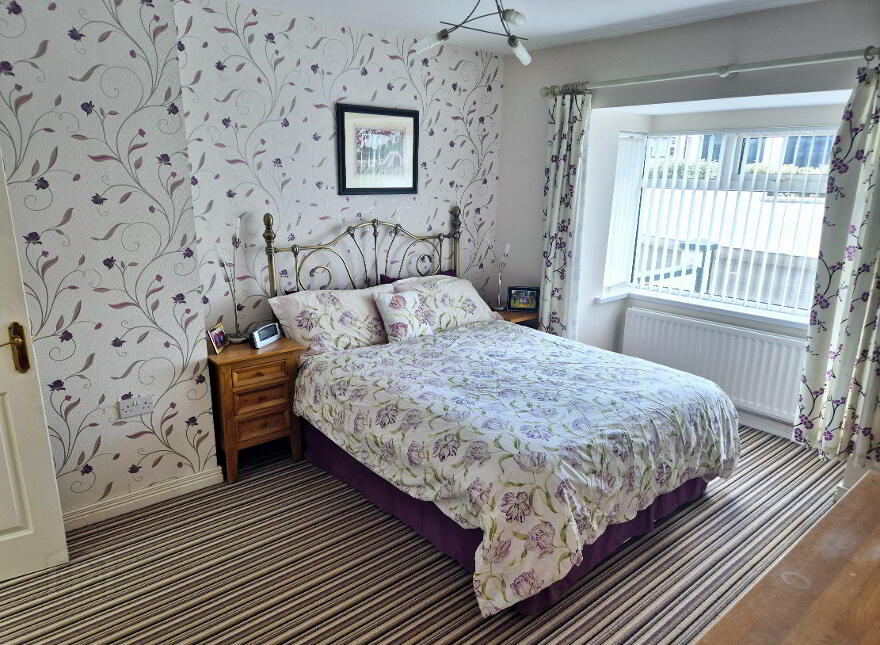 52 Craighahulliar Road, Portrush, BT56 8NN