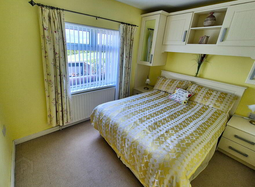 52 Craighahulliar Road, Portrush, BT56 8NN