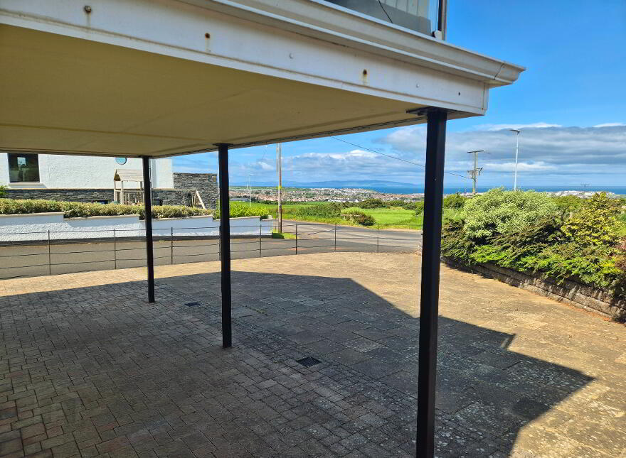 52 Craighahulliar Road, Portrush, BT56 8NN