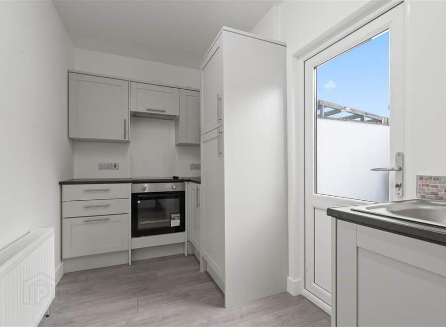 13 Park Avenue, Dundonald, Belfast, BT16 2AJ