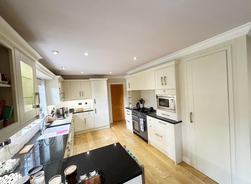 5 Castle Grove, Omagh, BT79 7AX