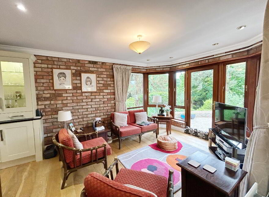 5 Castle Grove, Omagh, BT79 7AX