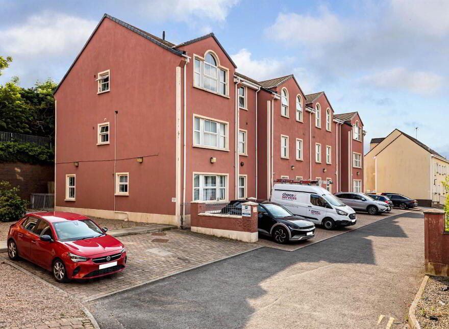 4 Hampton Court, Ballygowan, Newtownards, BT23 6HW photo