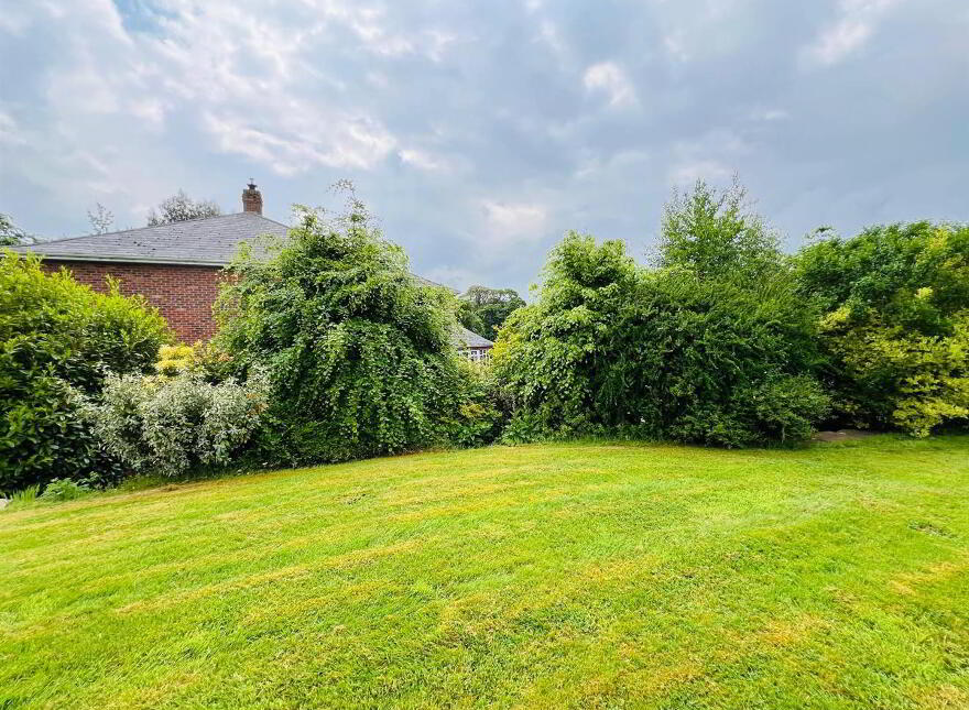 Cregg Lodge, 346 Glenshane Road, Claudy, BT47 4HP