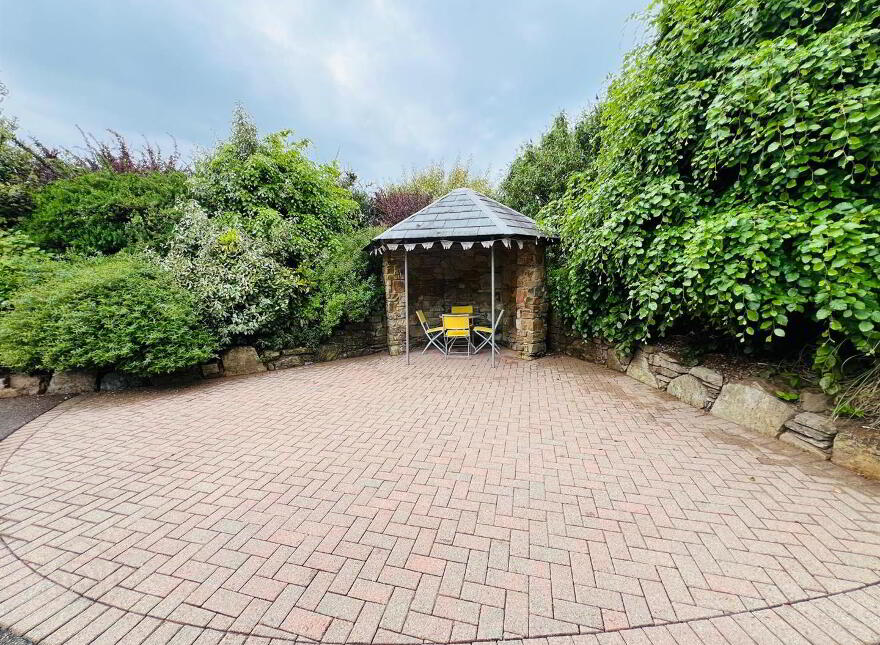 Cregg Lodge, 346 Glenshane Road, Claudy, BT47 4HP
